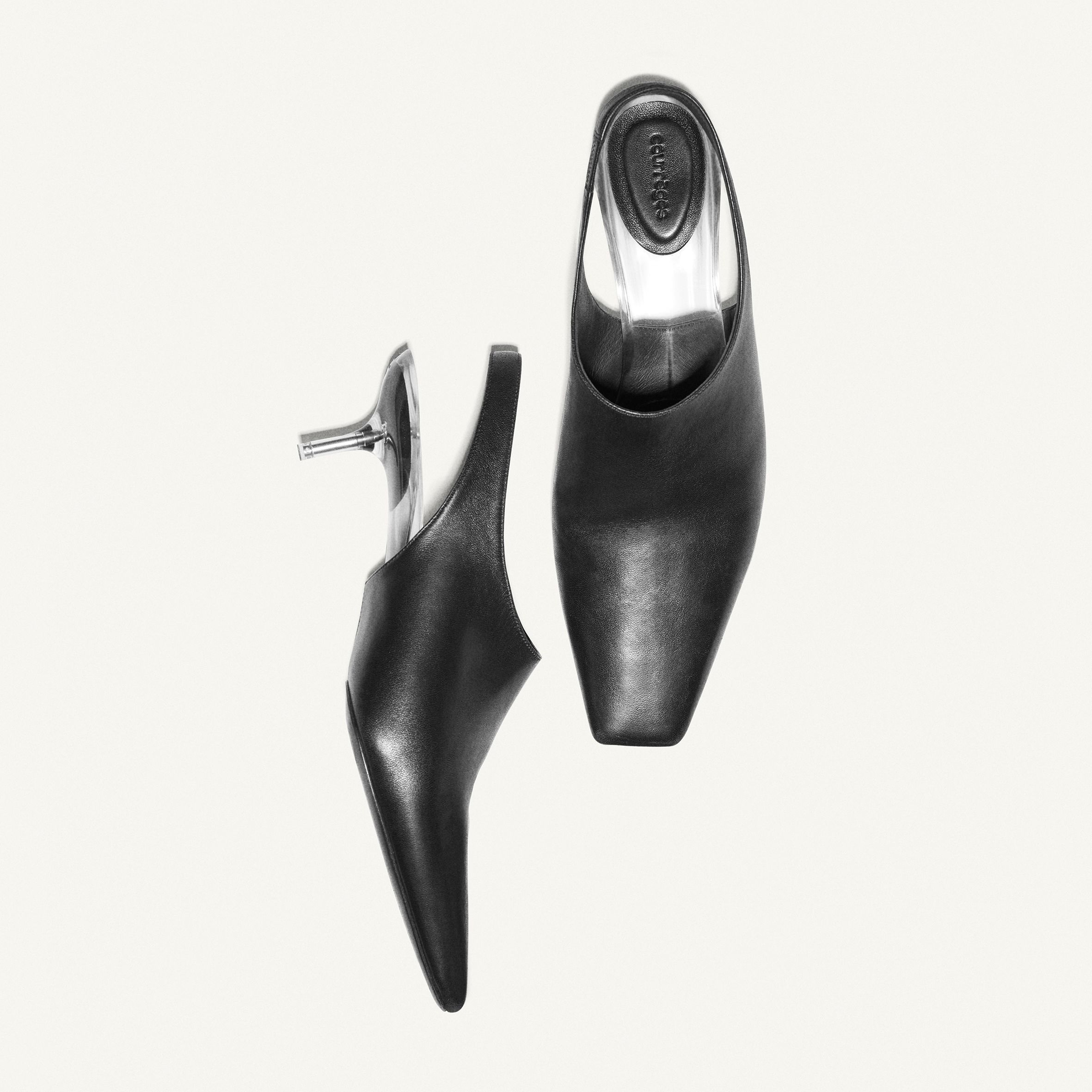 Courrèges (クレージュ) Official Website | Luxury Ready-to-wear