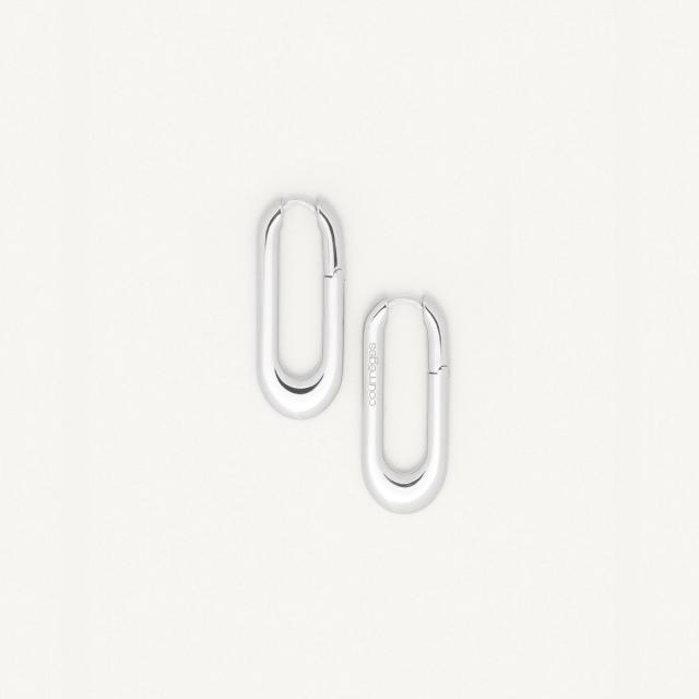 Elegant silver paperclip accessories with Courrèges branding, ideal for fashion enthusiasts.