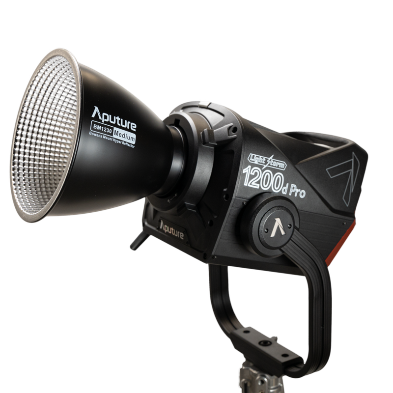 Aputure 1200D