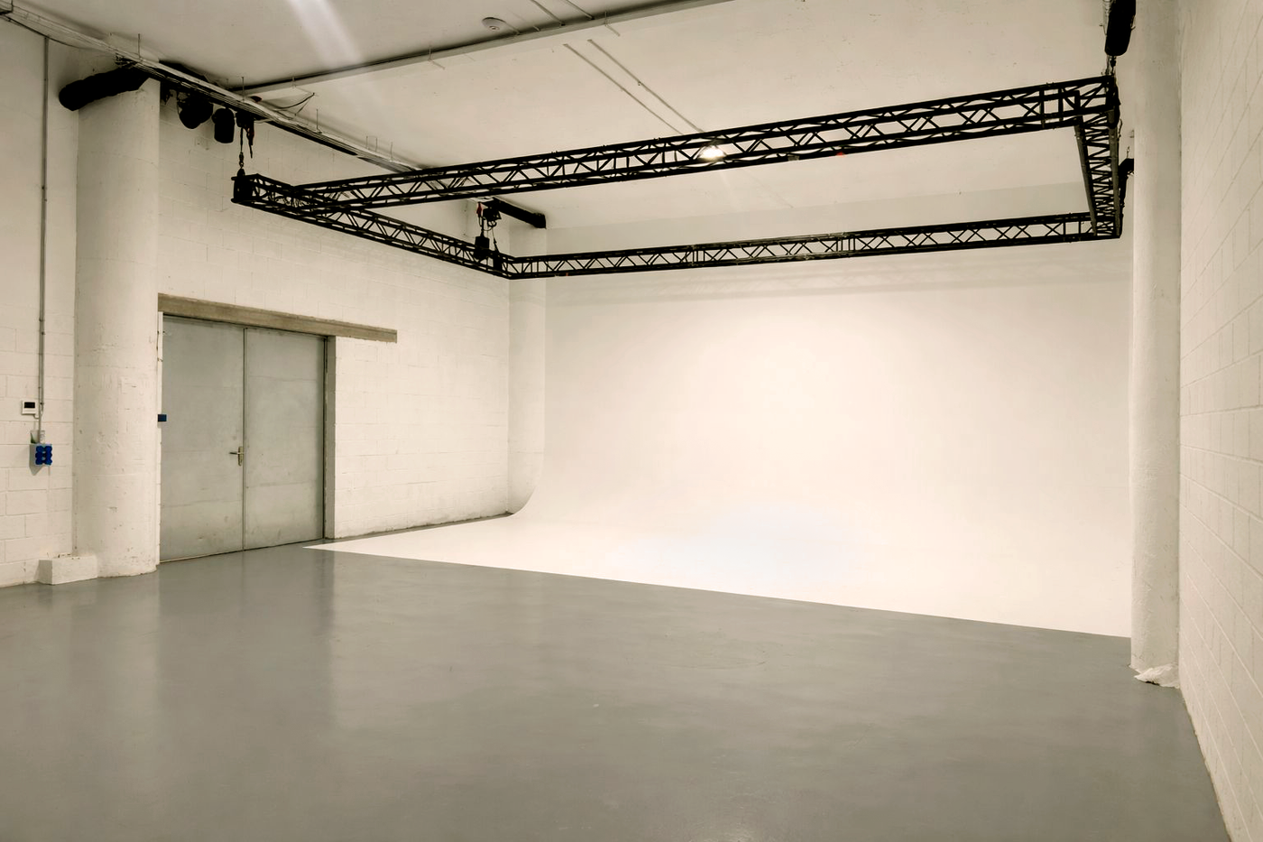 Studio 2