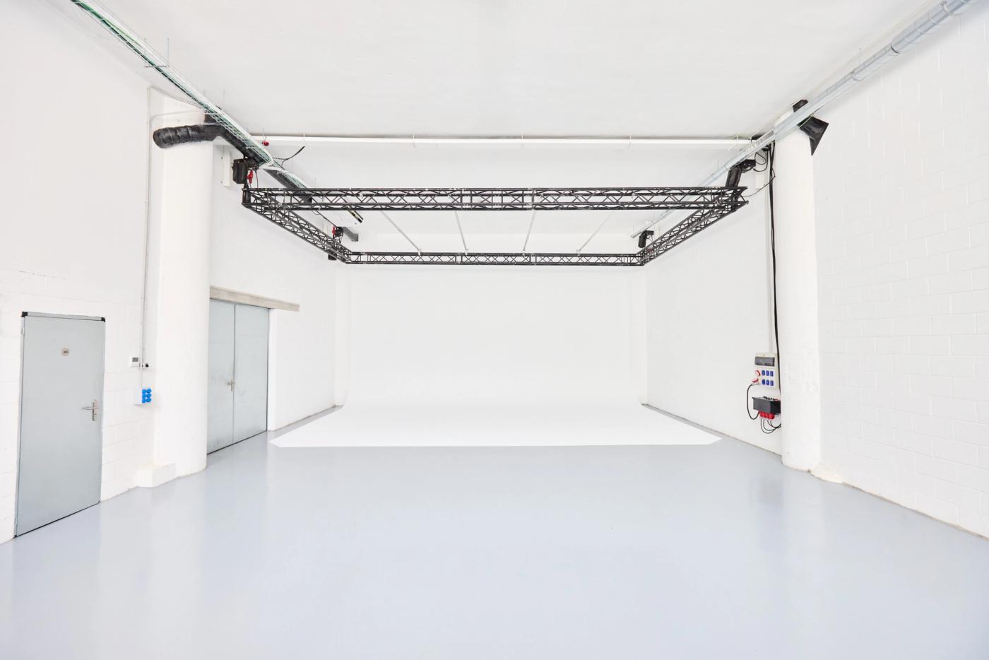 Studio 2