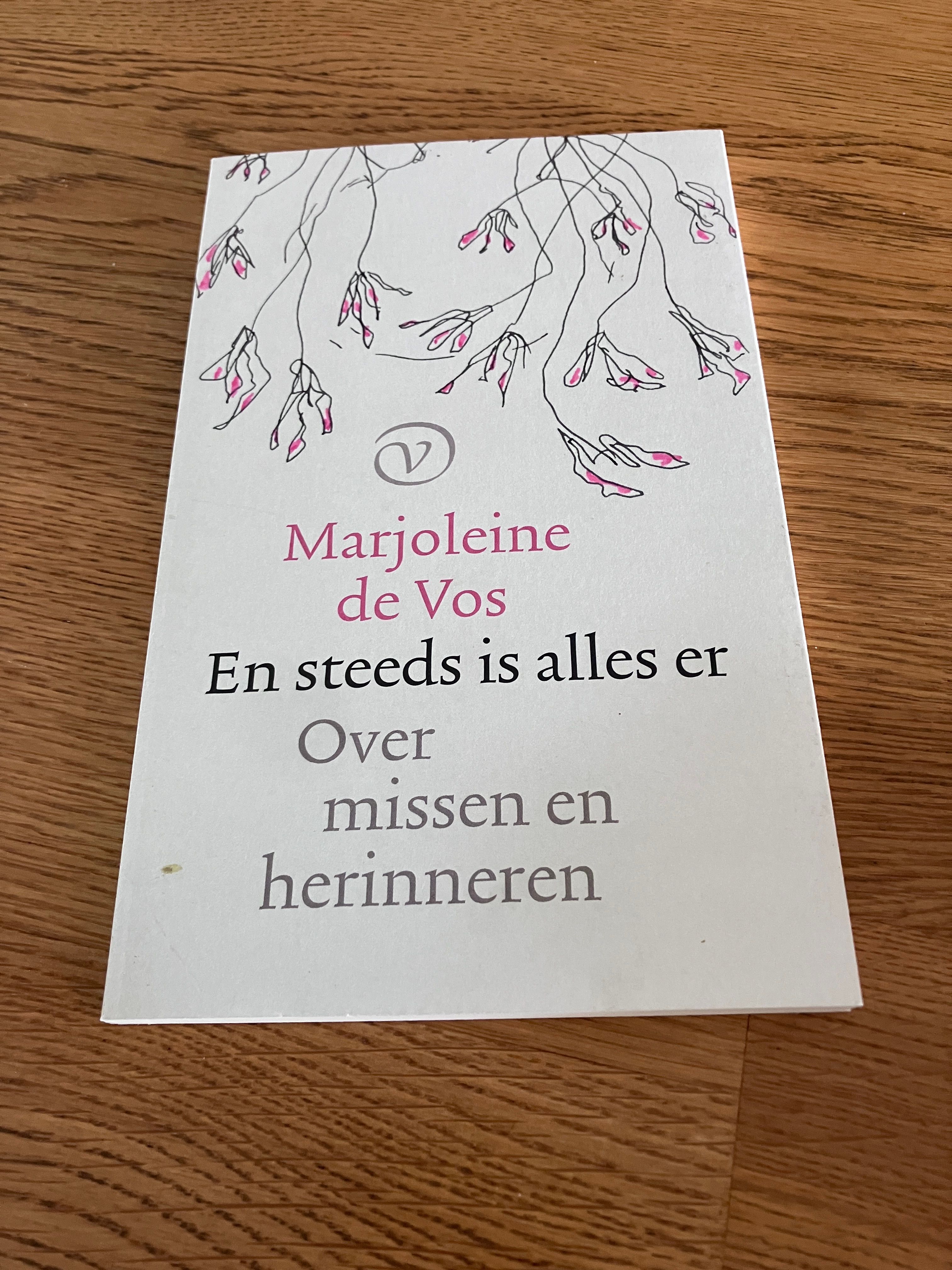 En steeds is alles er - over missen en herinneren