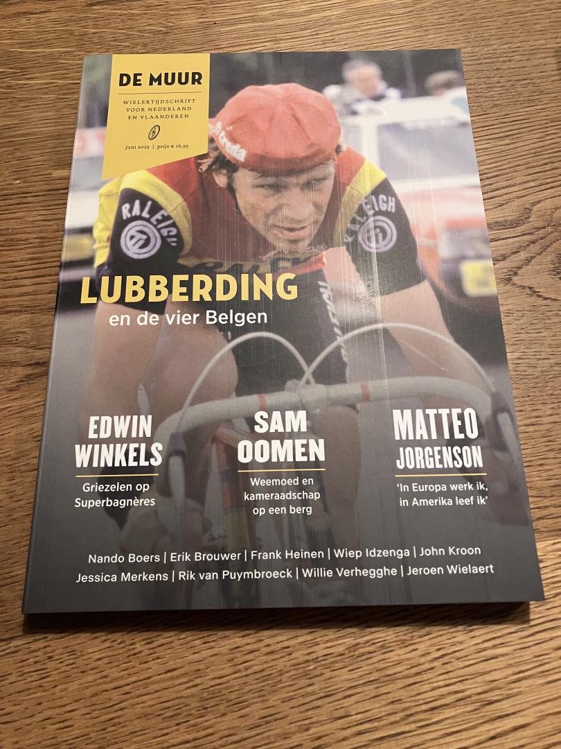De Muur 89