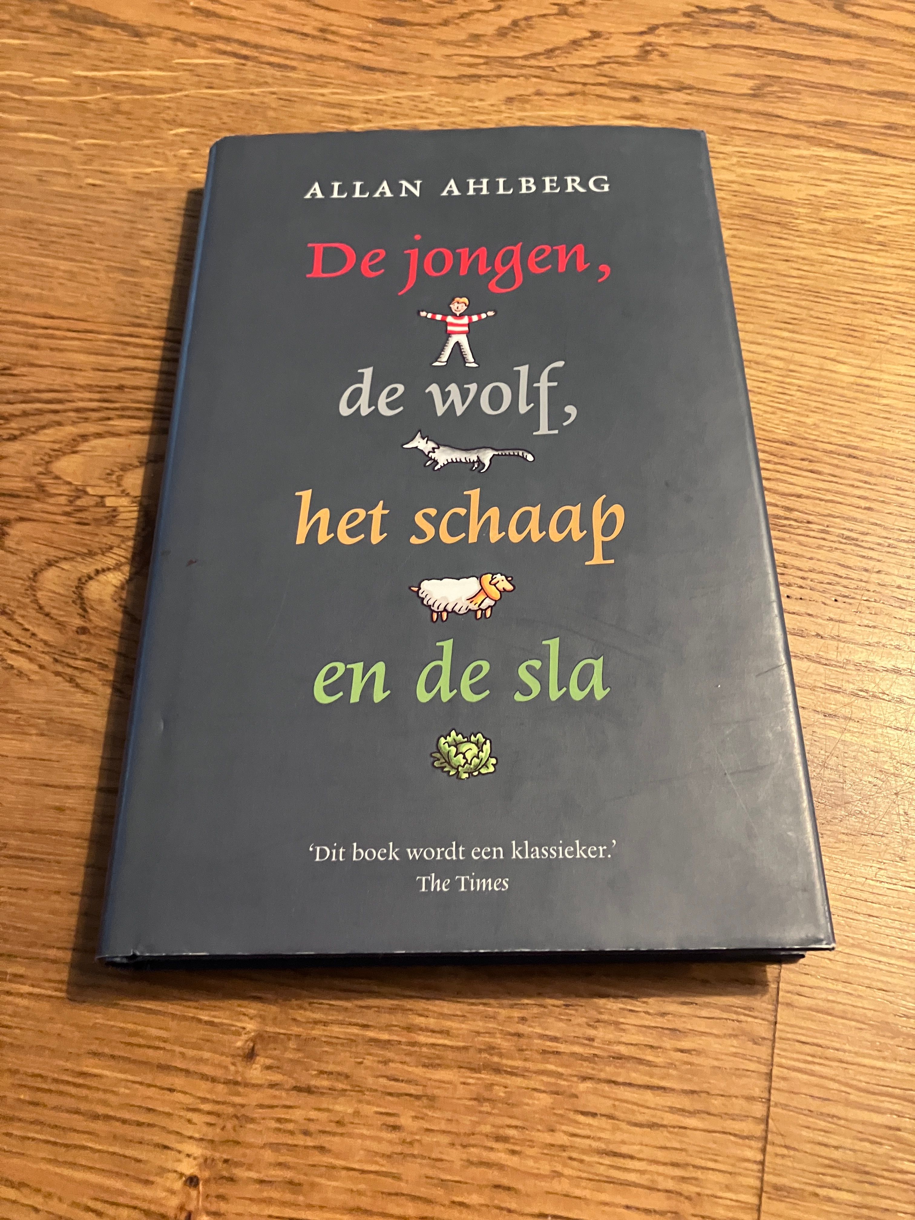 De jongen, de wolf, het schaap en de sla