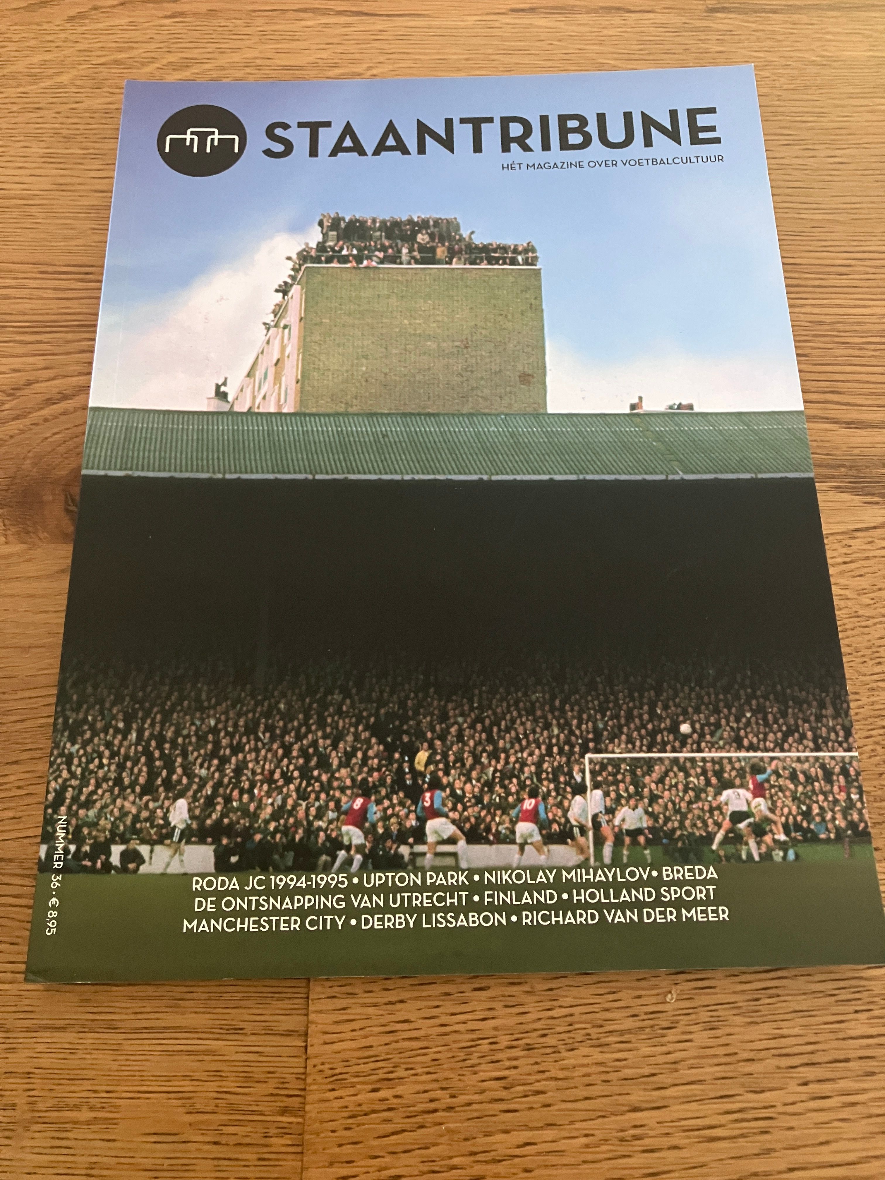 Staantribune 36