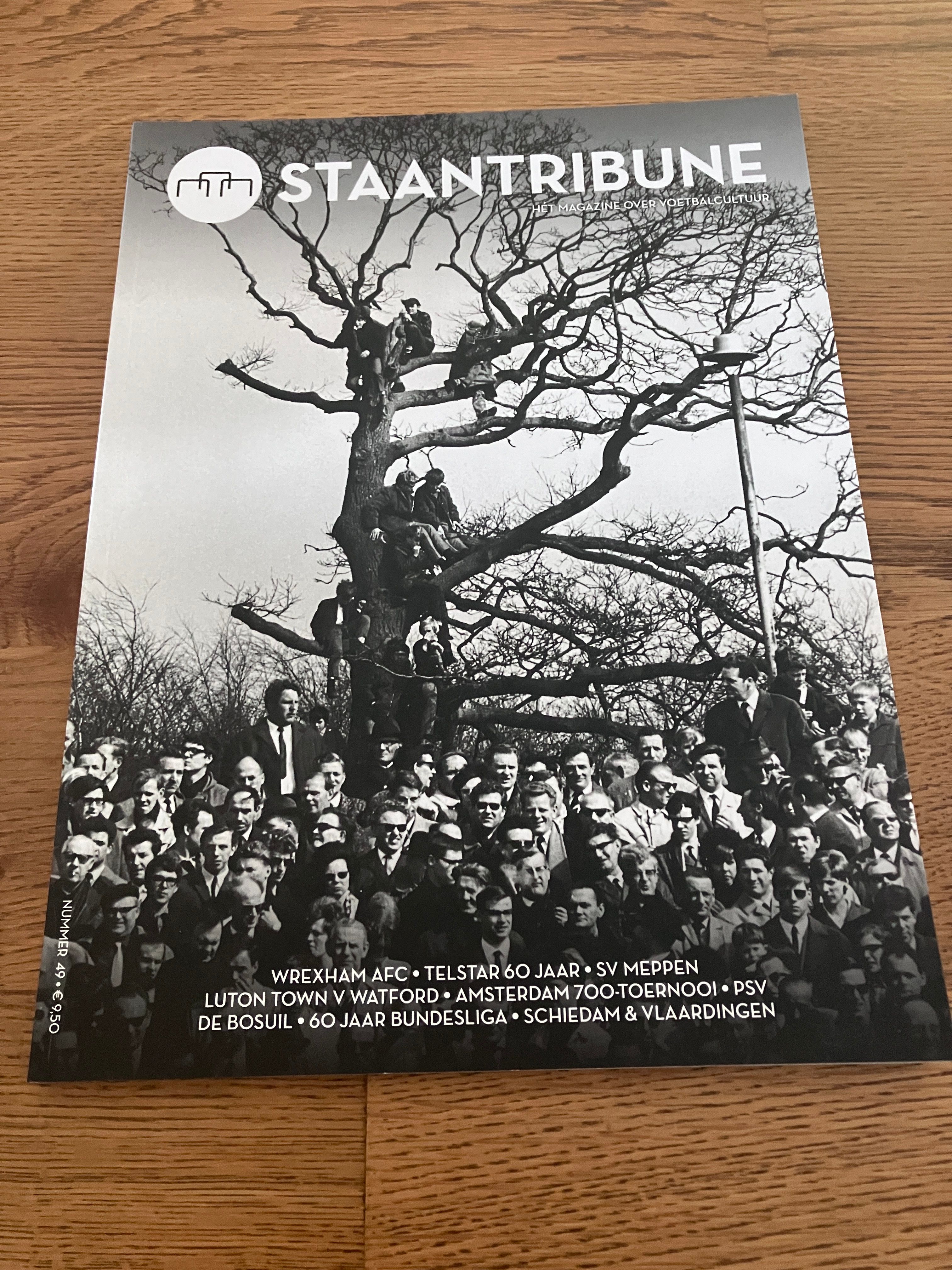Staantribune 49