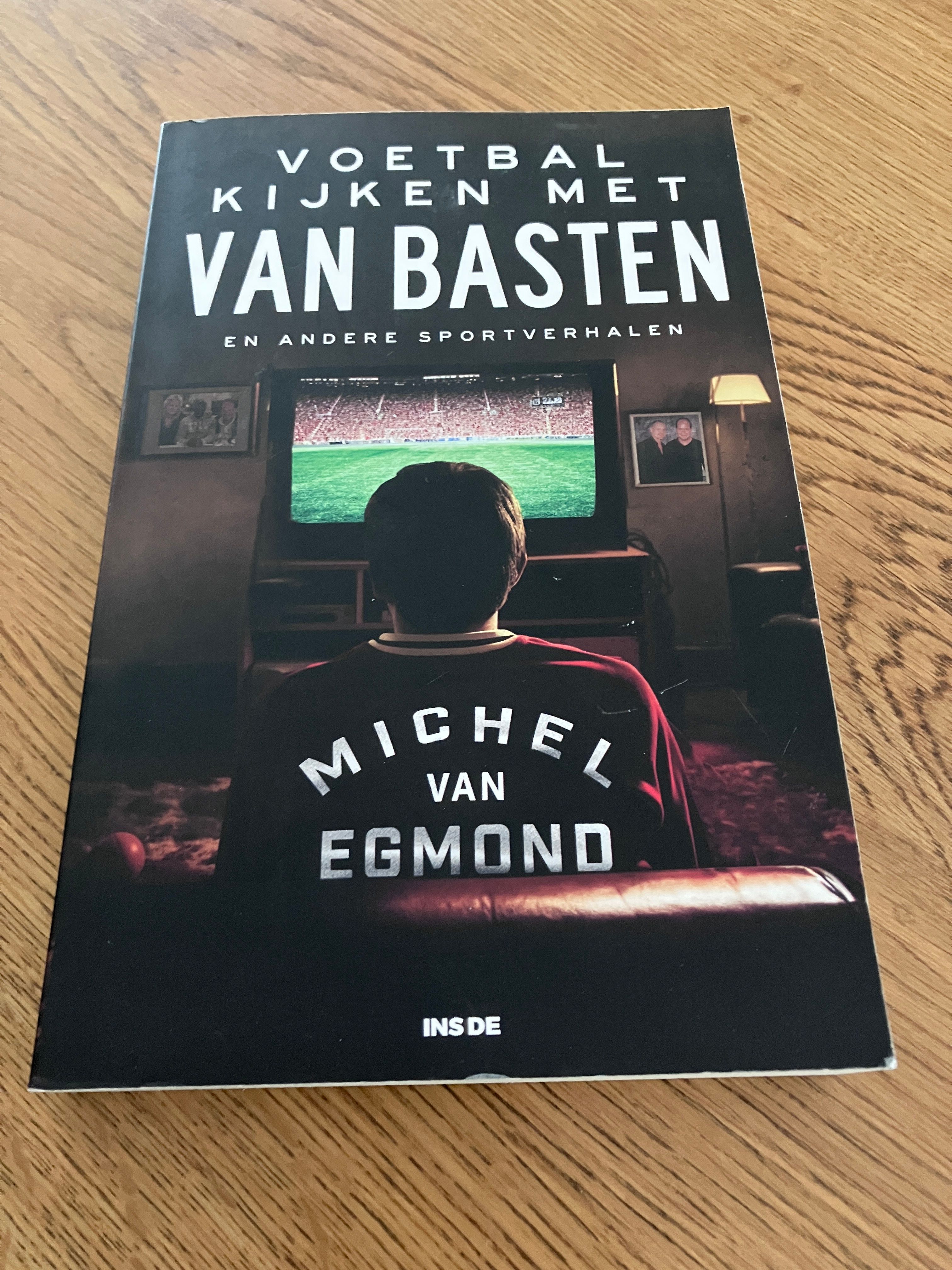Voetbal kijken met Van Basten en andere sportverhalen