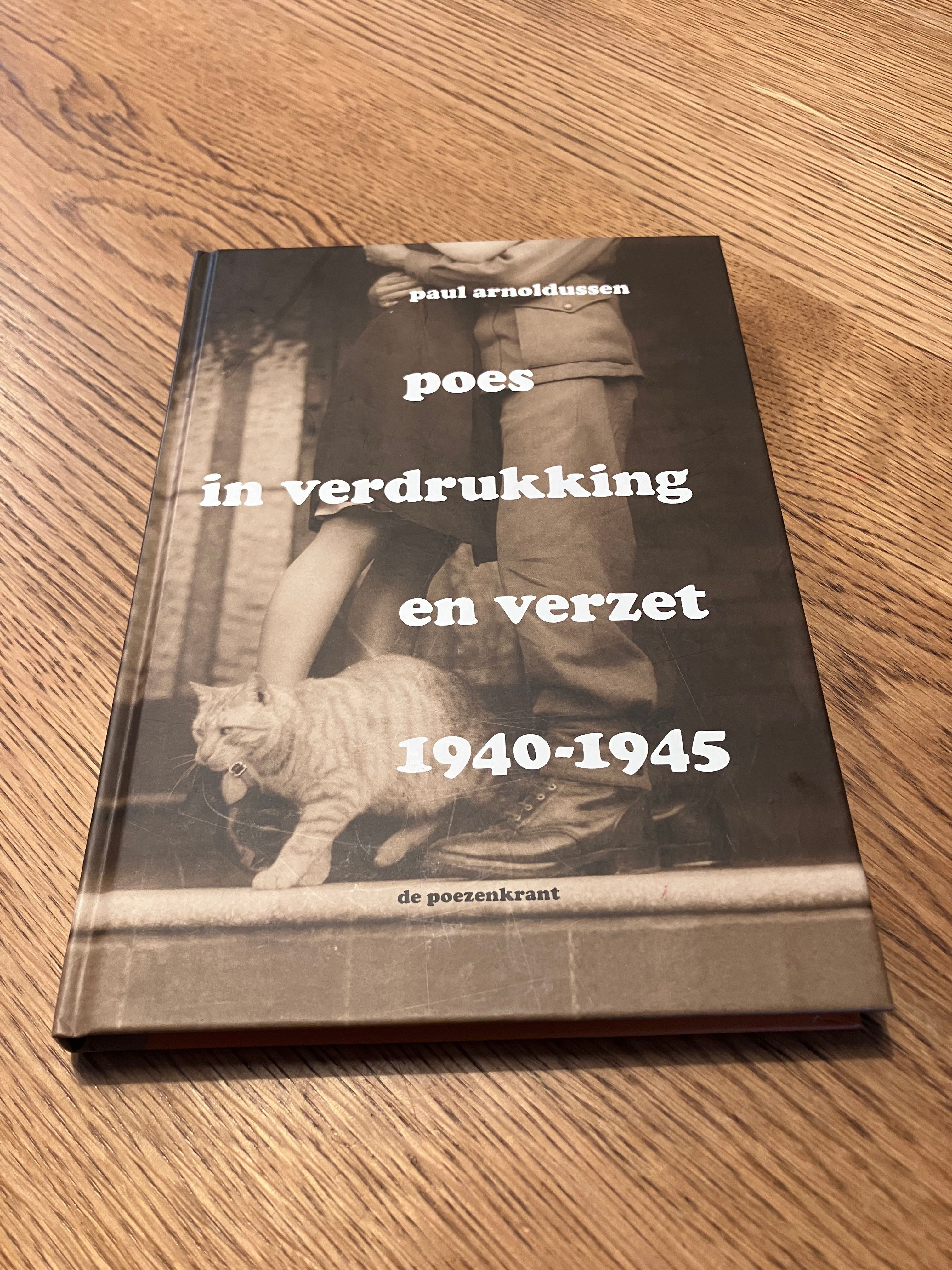 Poes in verdrukking en verzet 1940-1945
