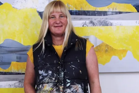 Video thumbnail for "Moment" - Sarah Winkler