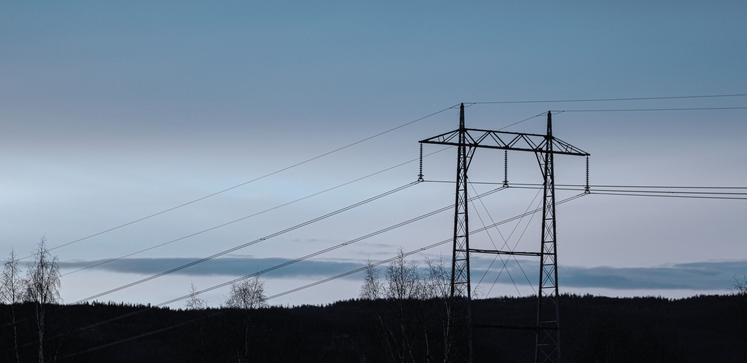 Høyspentledninger på fjellet