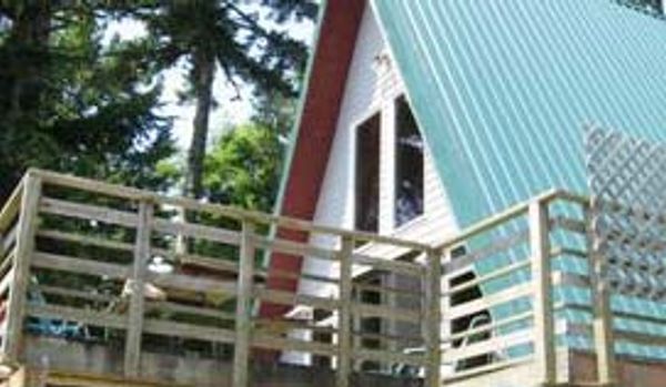 Dune Haven vacation rentals on the Lake in North Bend, OR