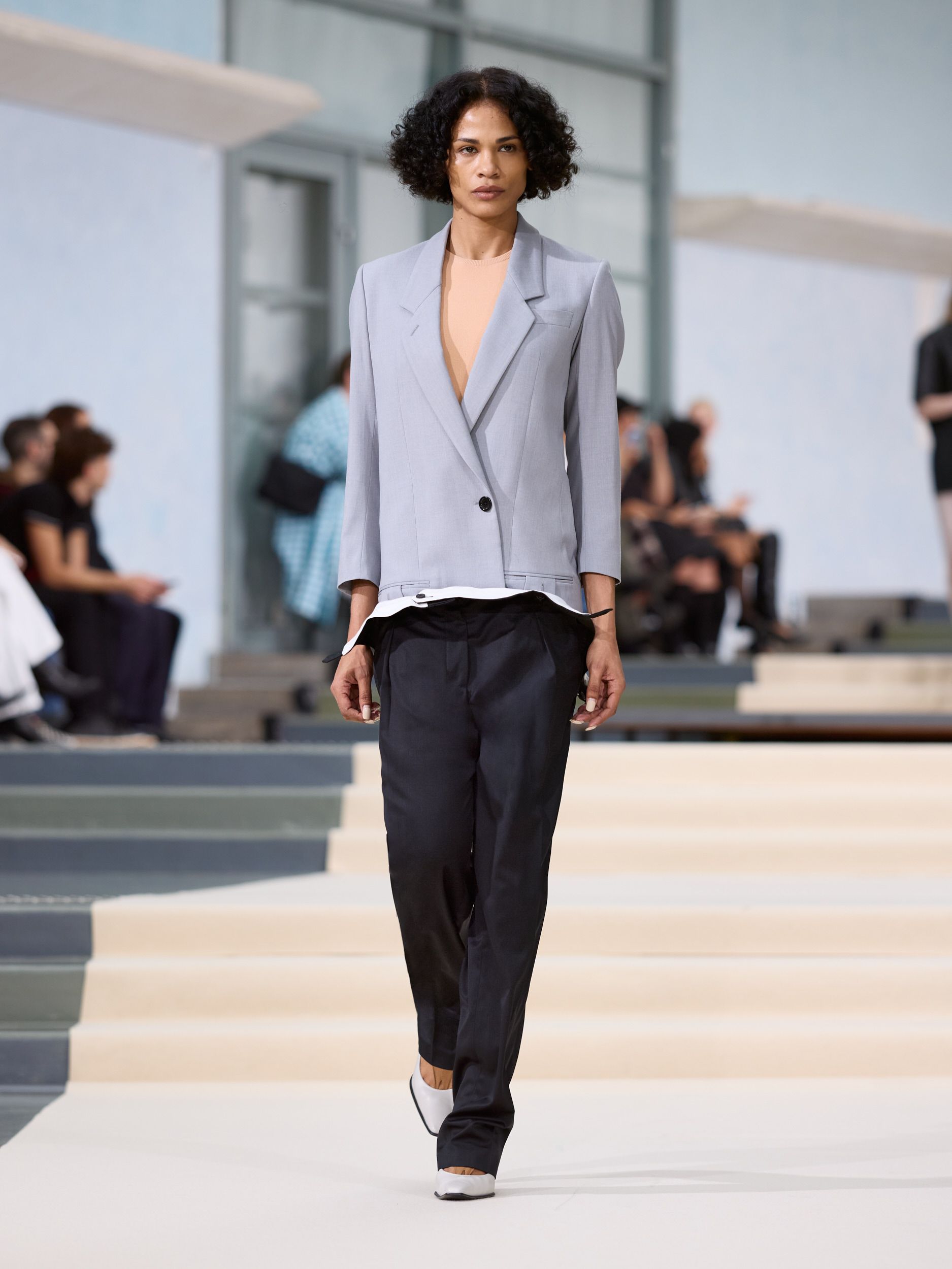 LOOK 40