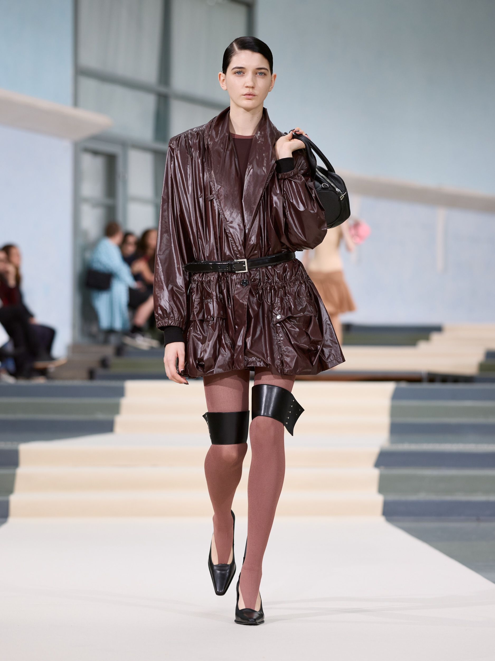 LOOK 31