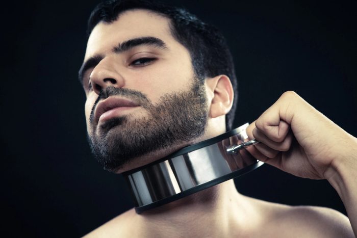 Collared, image 3