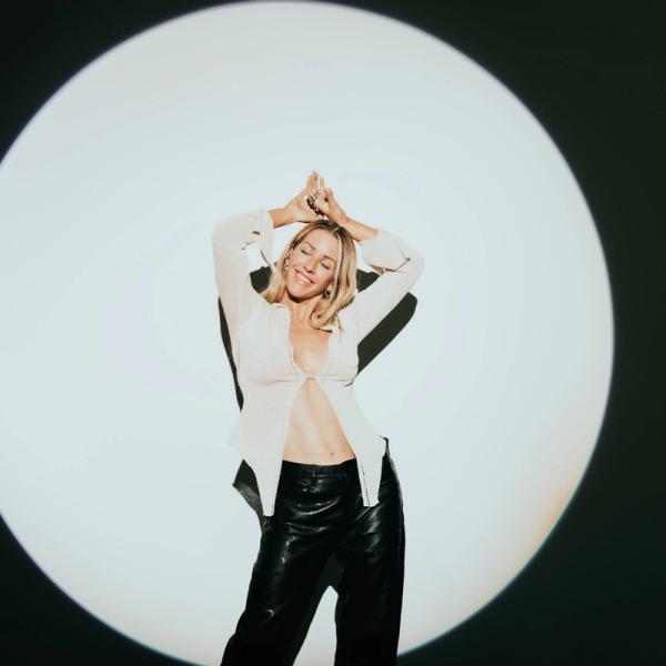 Ellie Goulding |  TAP Music