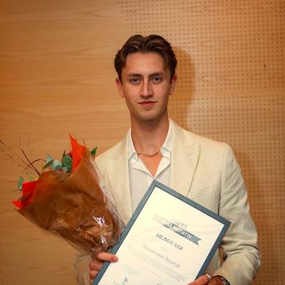 Alexander Round