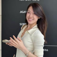 Avatar of Ellen O. - CMO @ Sellrbox