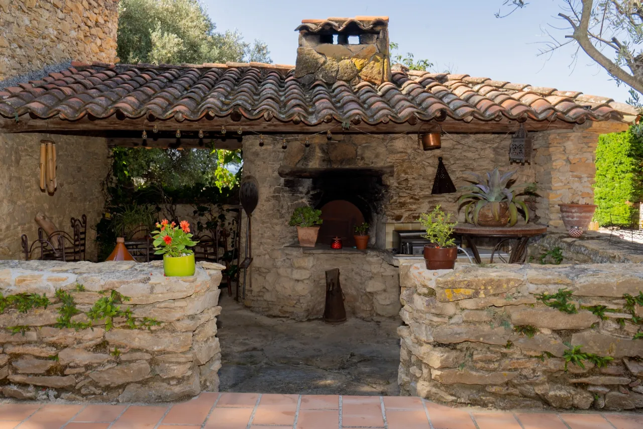 Petite cours de la villa