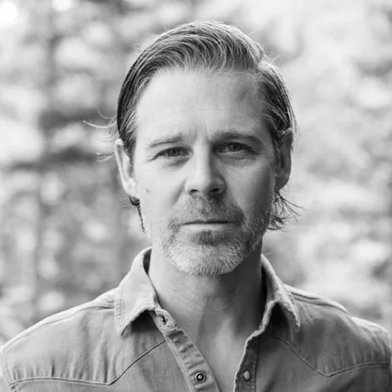 Matthew Larsen headshot