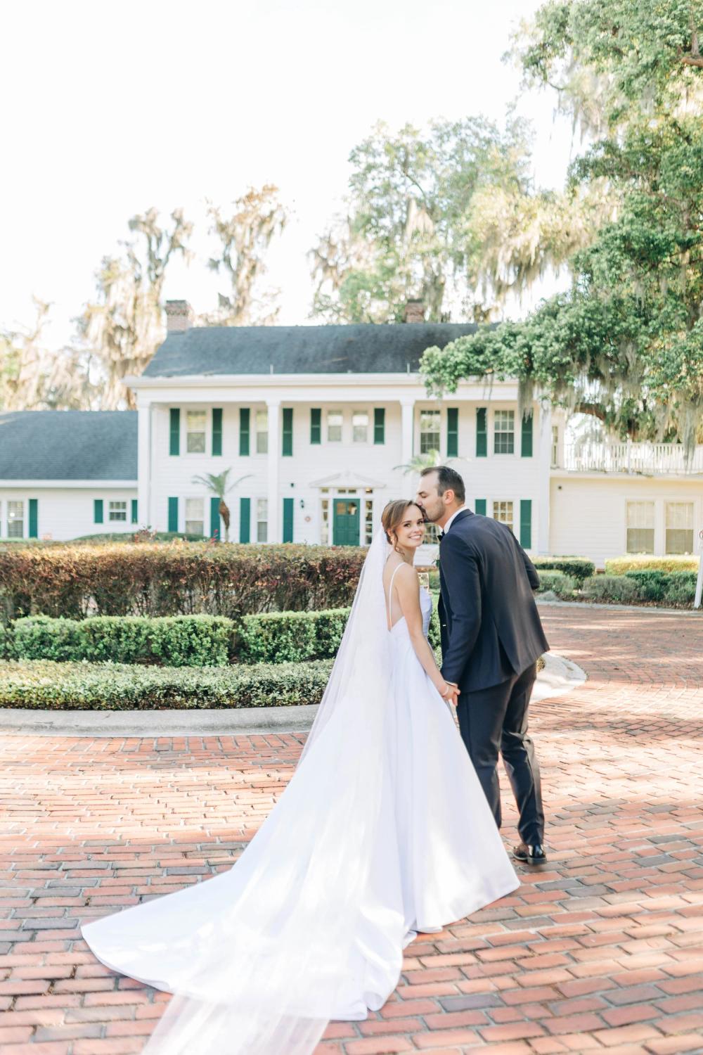 Weddings photography by Sydney Morman