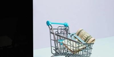 SaaS Marketplace and Serverless Computing
