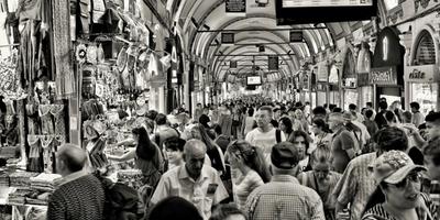 The Hidden Costs of SaaS Marketplaces: What Vendors and Buyers Need to Know