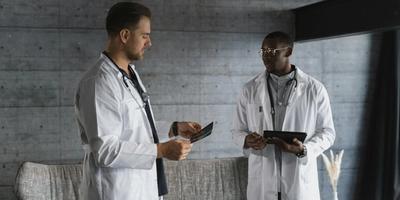 The Techno-Reshaping of Healthcare: AI’s Second Opinion Goes Mainstream