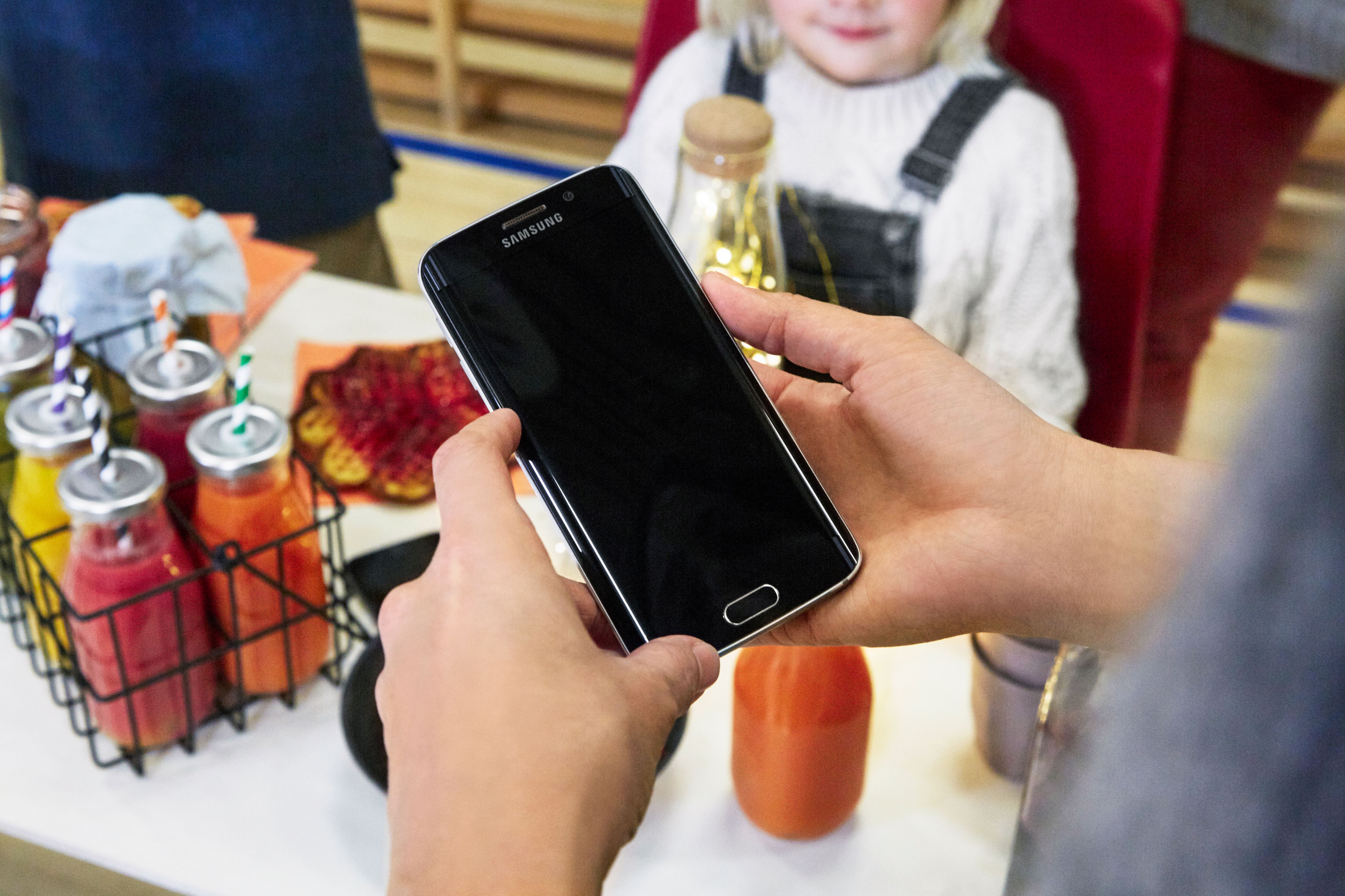 Vipps-betaling på vaffelsalg. Foto. Kreditering: Vipps