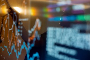 Datavisualisering av en kode. Foto.