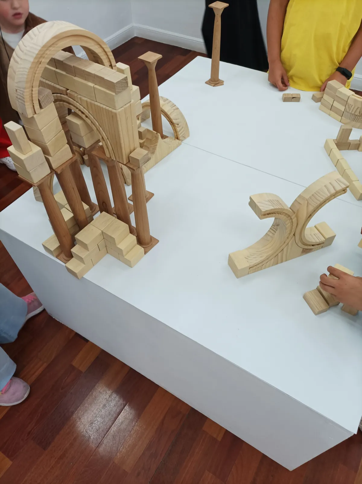TODO: Título en español — imagen 4