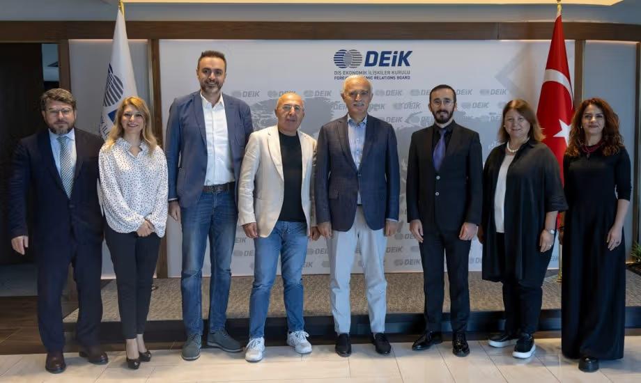 EGD, DEİK Başkanı Nail Olpak'ı ziyaret etti