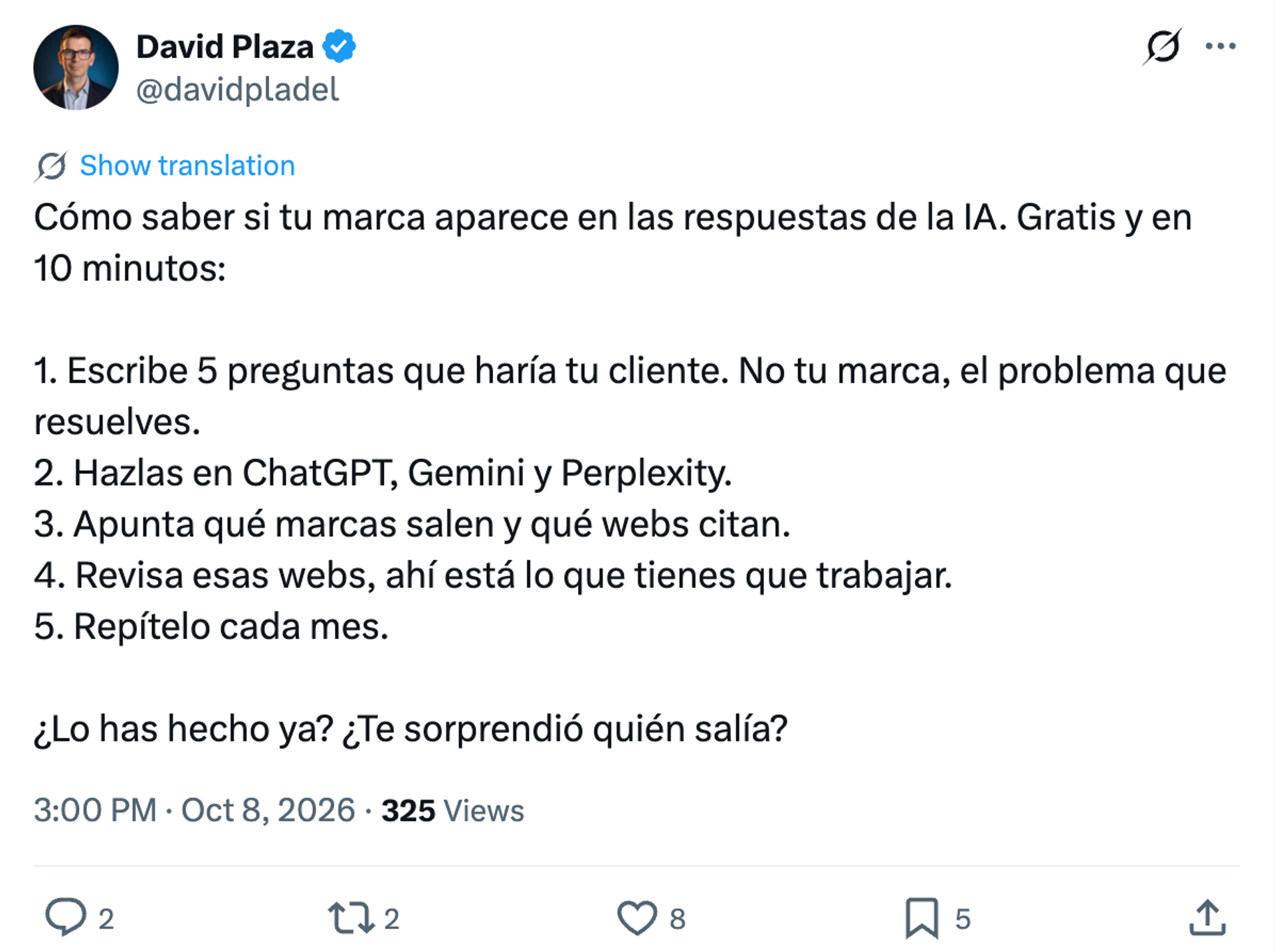 Publicación de David Plaza en X con cinco pasos para saber si una marca aparece en las respuestas de la IA