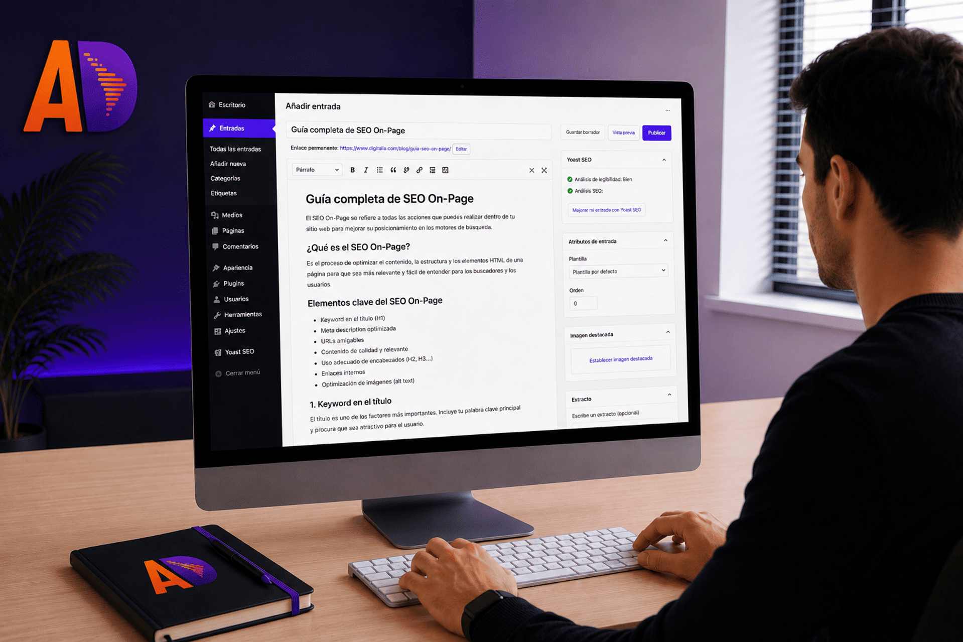 Persona trabajando en optimización SEO on-page de un artículo.