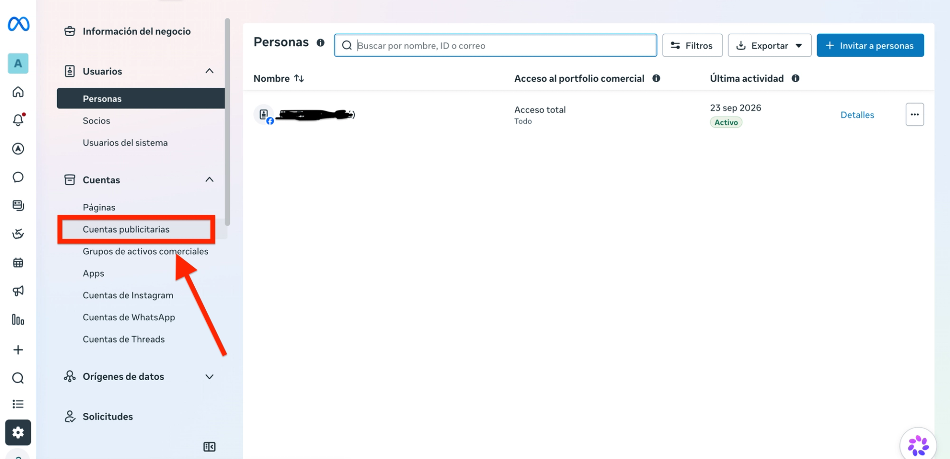 Configuración del portfolio comercial con la sección «Cuentas publicitarias» resaltada en el menú lateral.