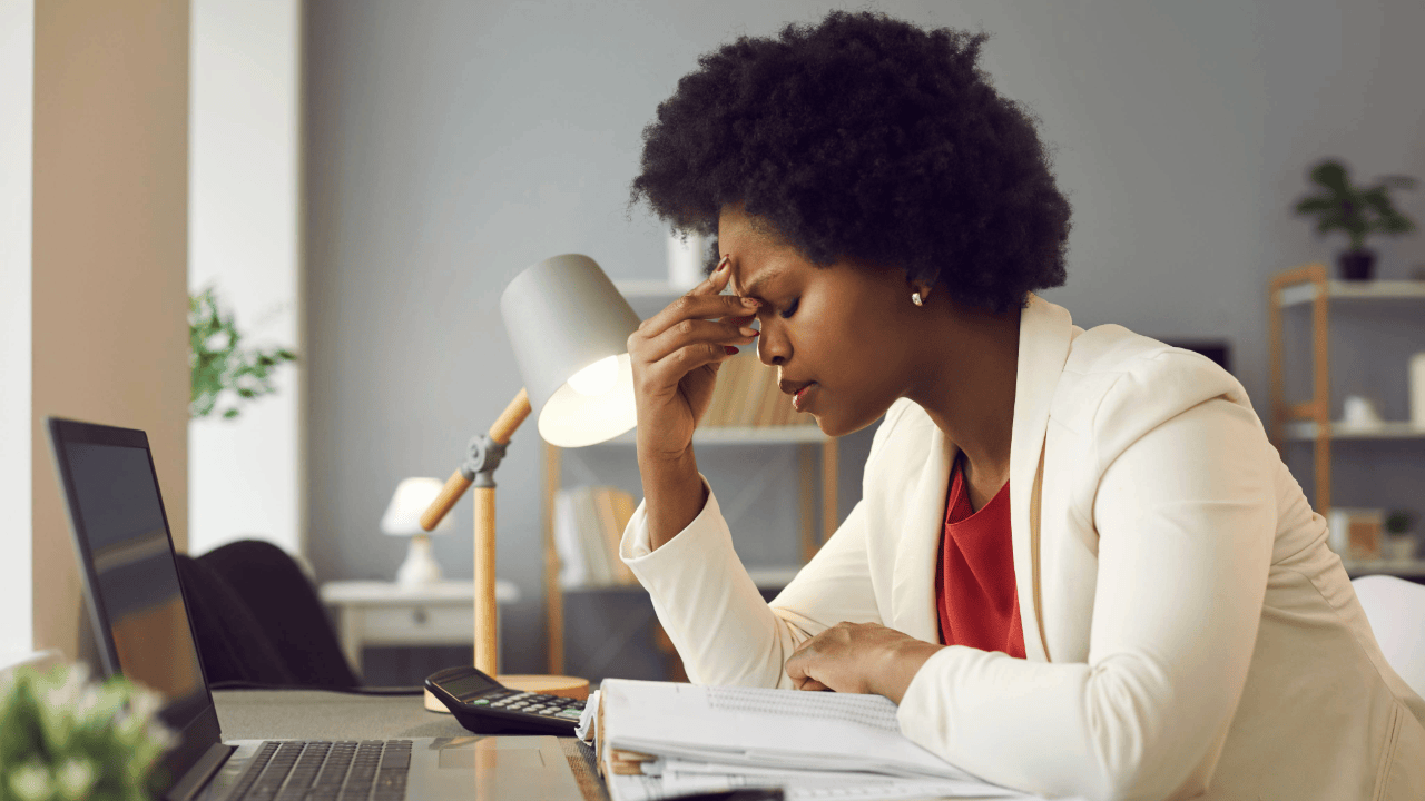 I Hate My Job: 7 Steps To Thrive Through a Bad Situation
