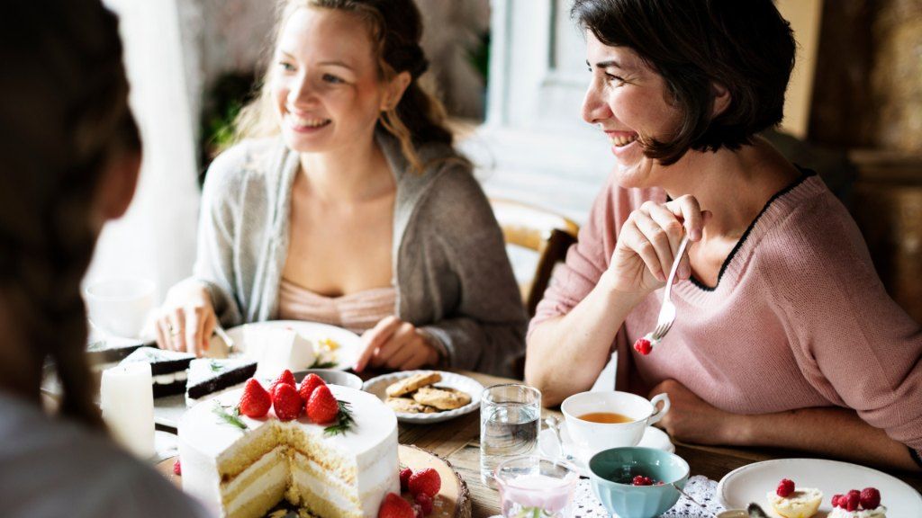 Best Saying Goodbye Farewell Cake Message You Can Use