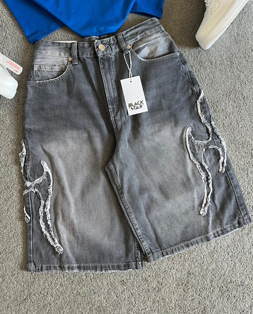 baggy short