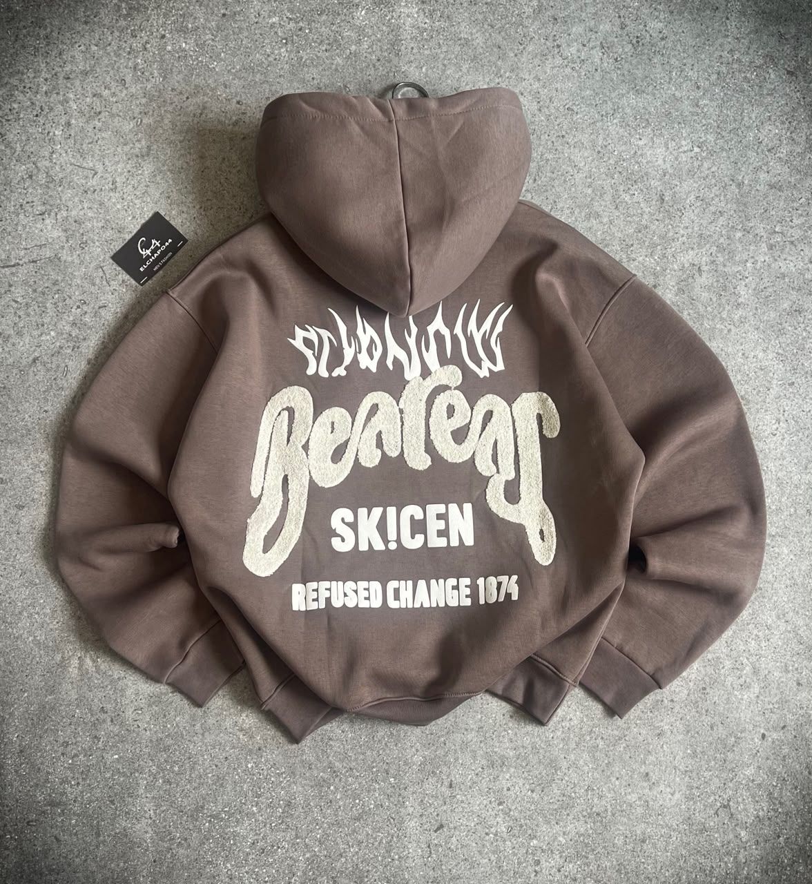 oversized hoodie