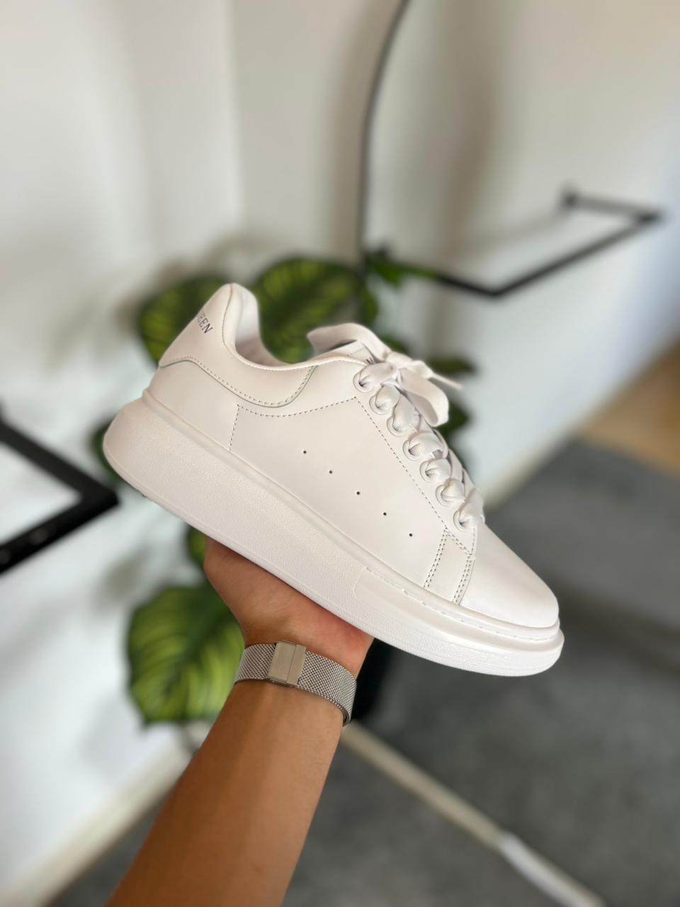MCqueen shoese