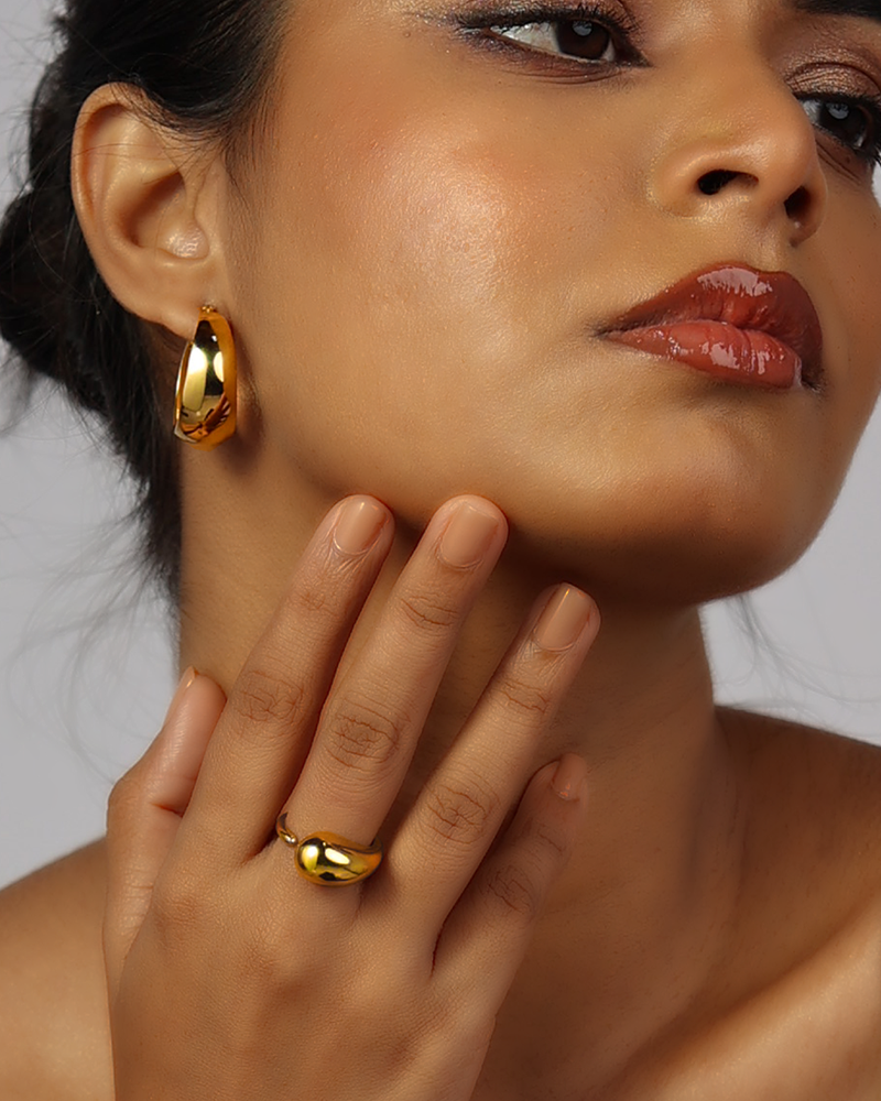 Molten Gold Teardrop Ring & Hoops Set
