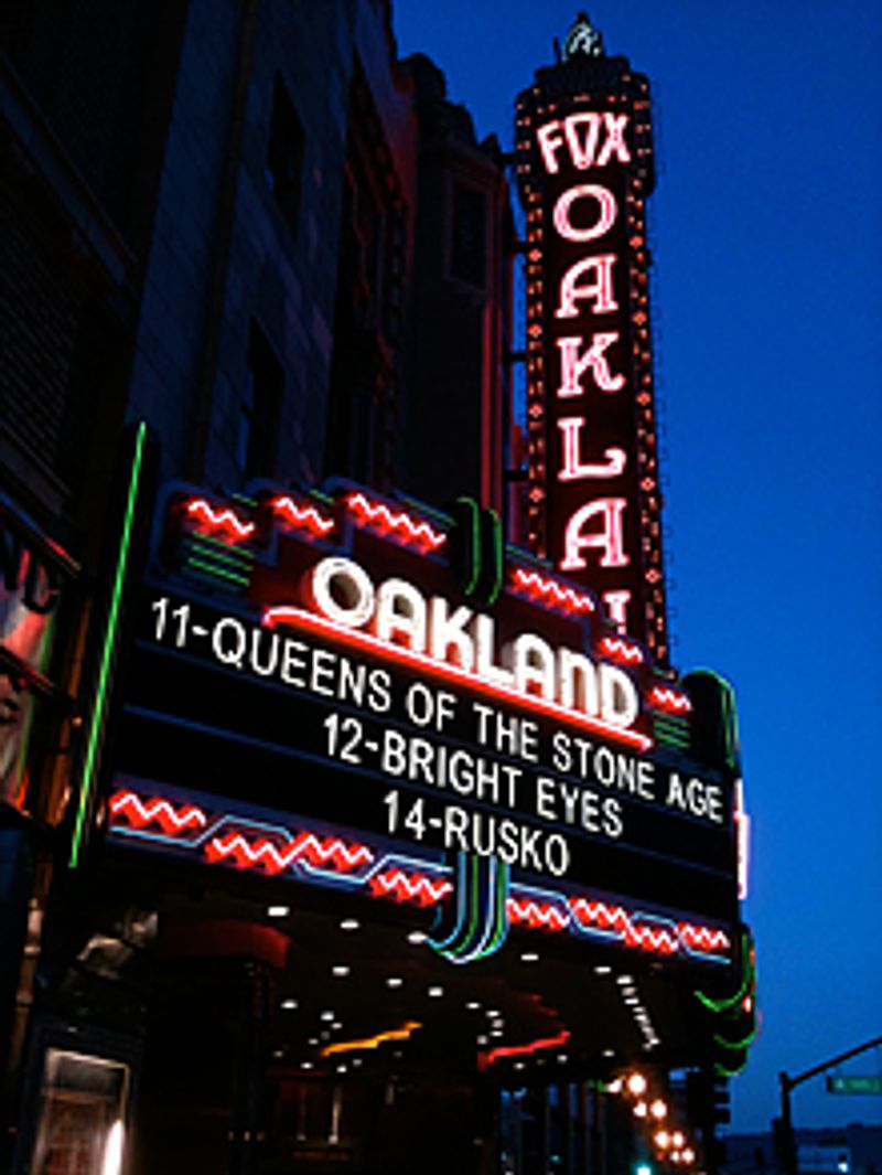 Queens of the Stone Age.