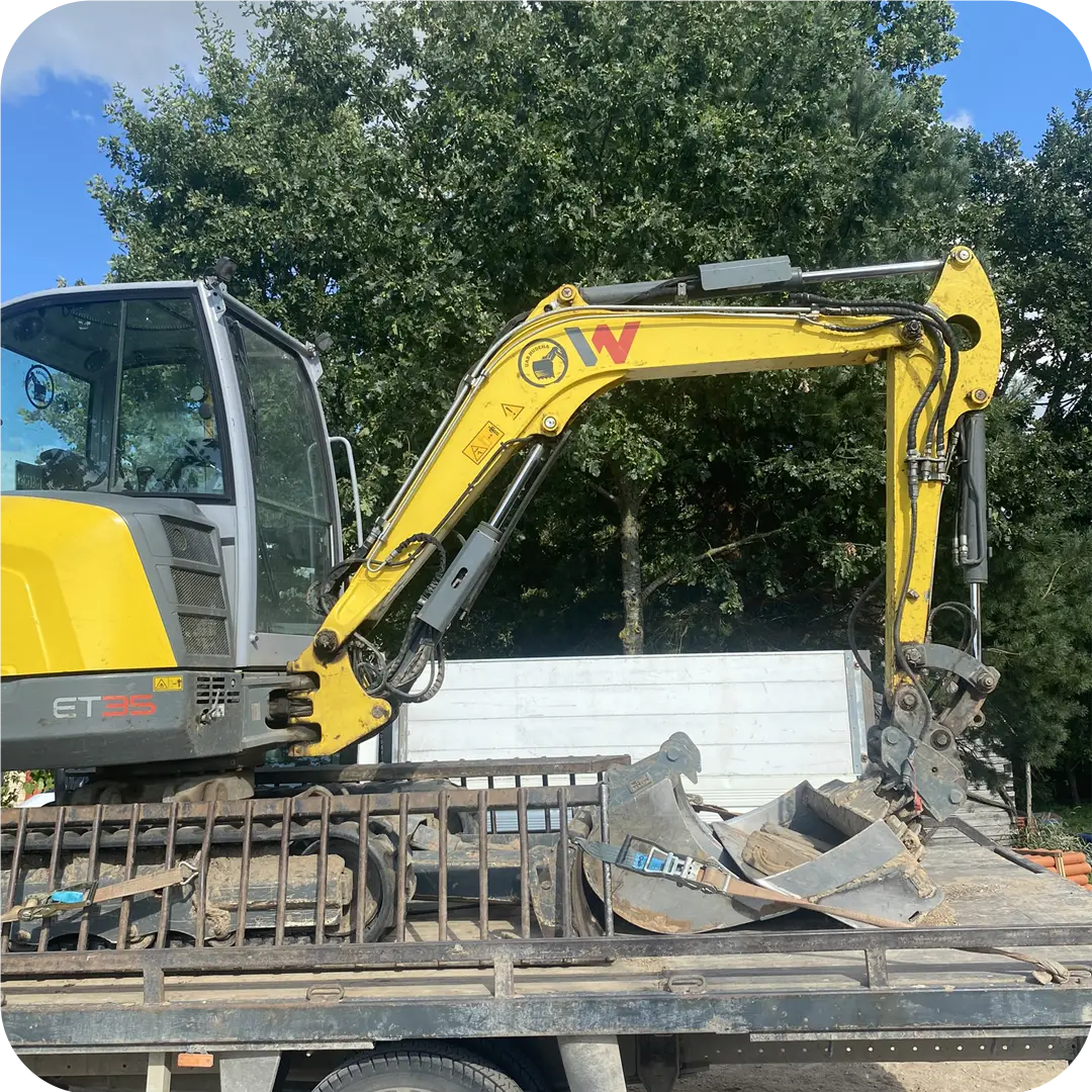 Wacker Neuson ET35 — Hudeha technika