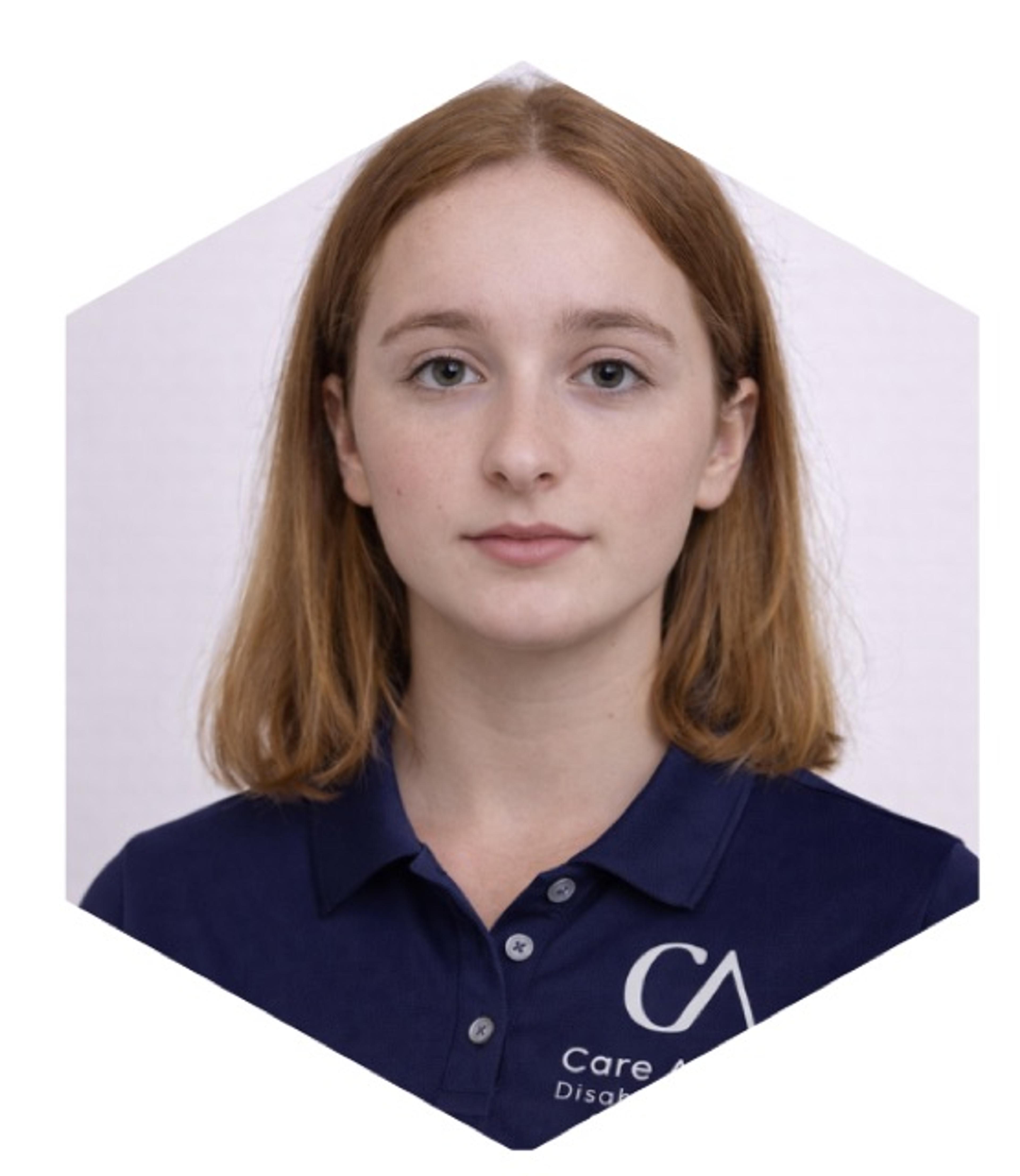 Photo of Hannah L.