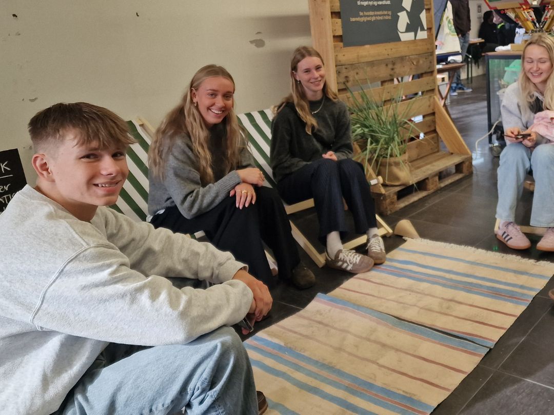 Hæng ud med os i tema 5