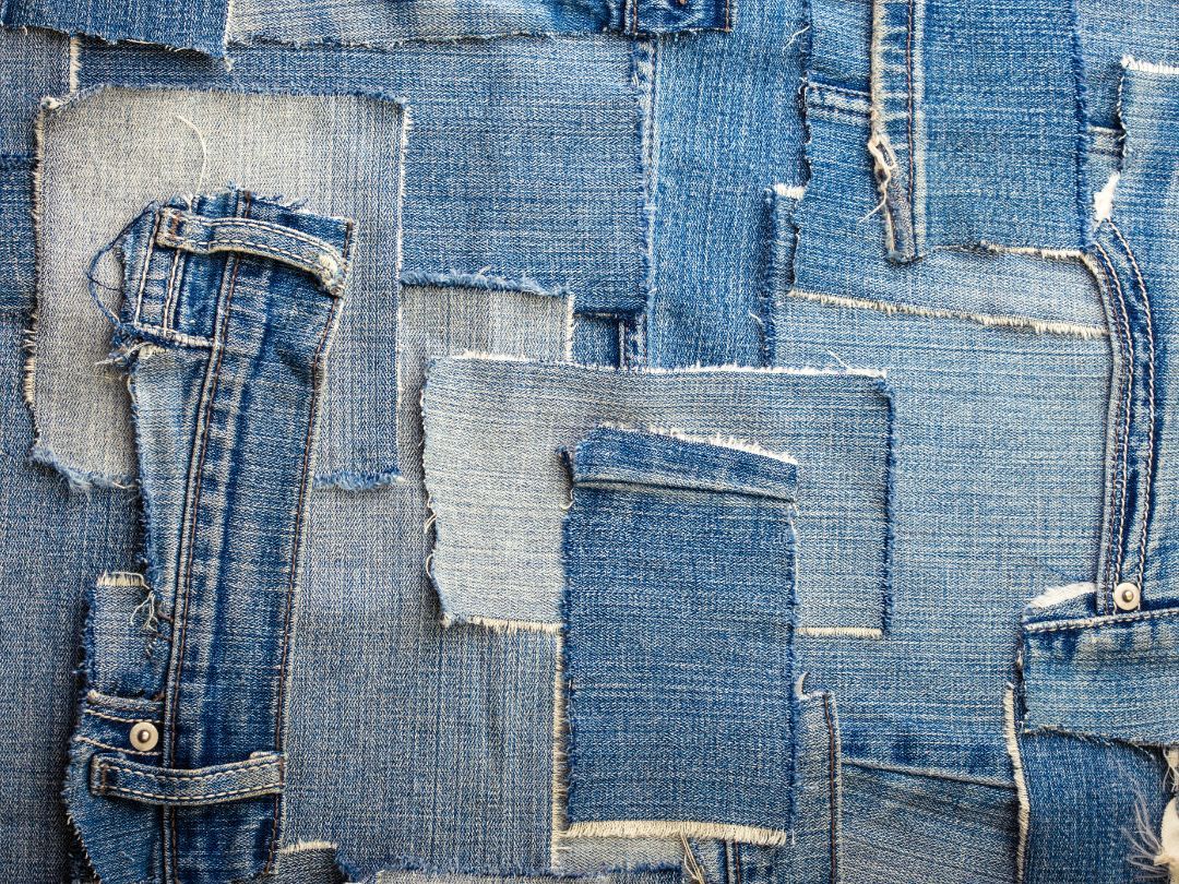 Giv gamle materialer nyt liv - Skab kunst med genbrug