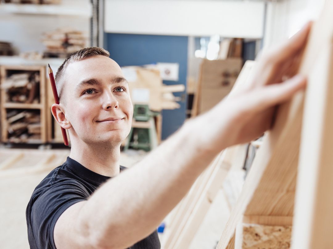 Træd ind i fremtidens værksted - her mødes håndværk, landbrug og innovation.