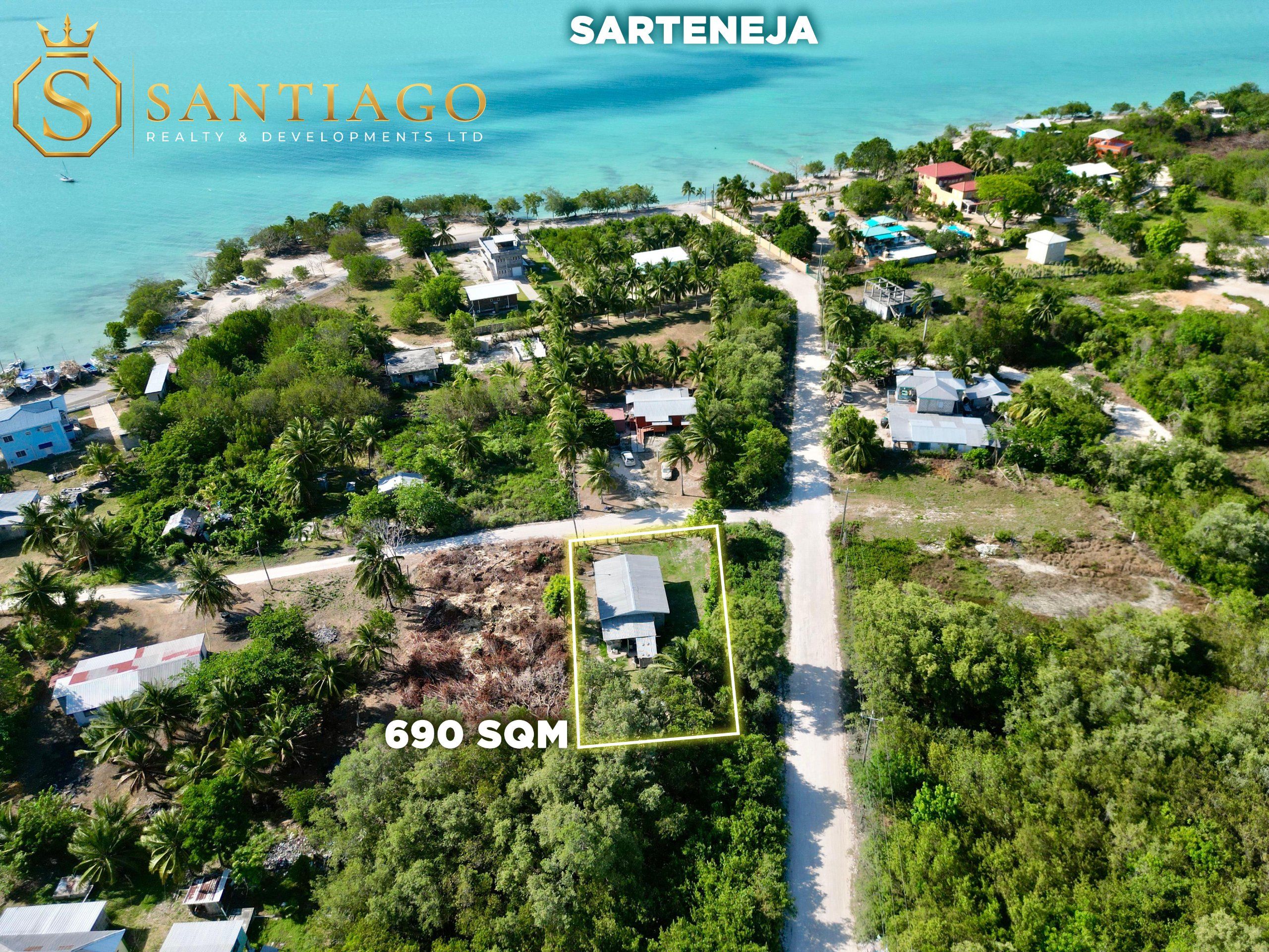 Sea view- Potential Fixer Upper Home for sale in Sarteneja, Corozal, Belize — Land/Lot in Sarteneja