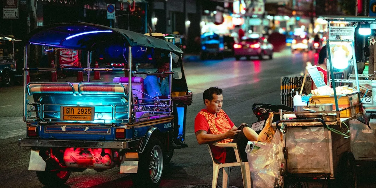 Tuk tuk scene in Bangkok, Thailand
