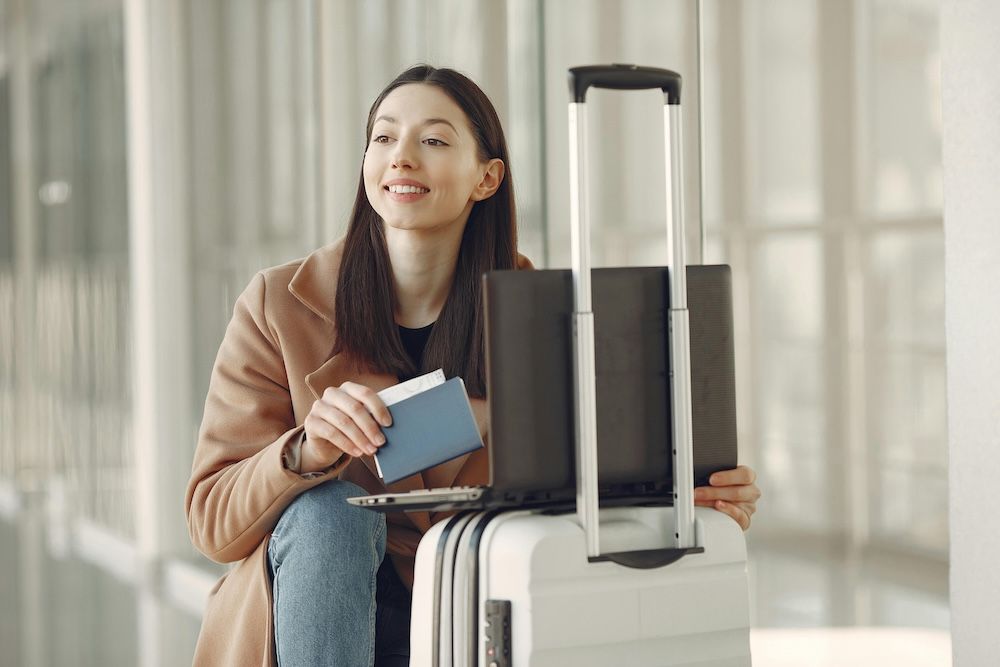 Woman travelling to Mexico with Adderall, laptop and passport