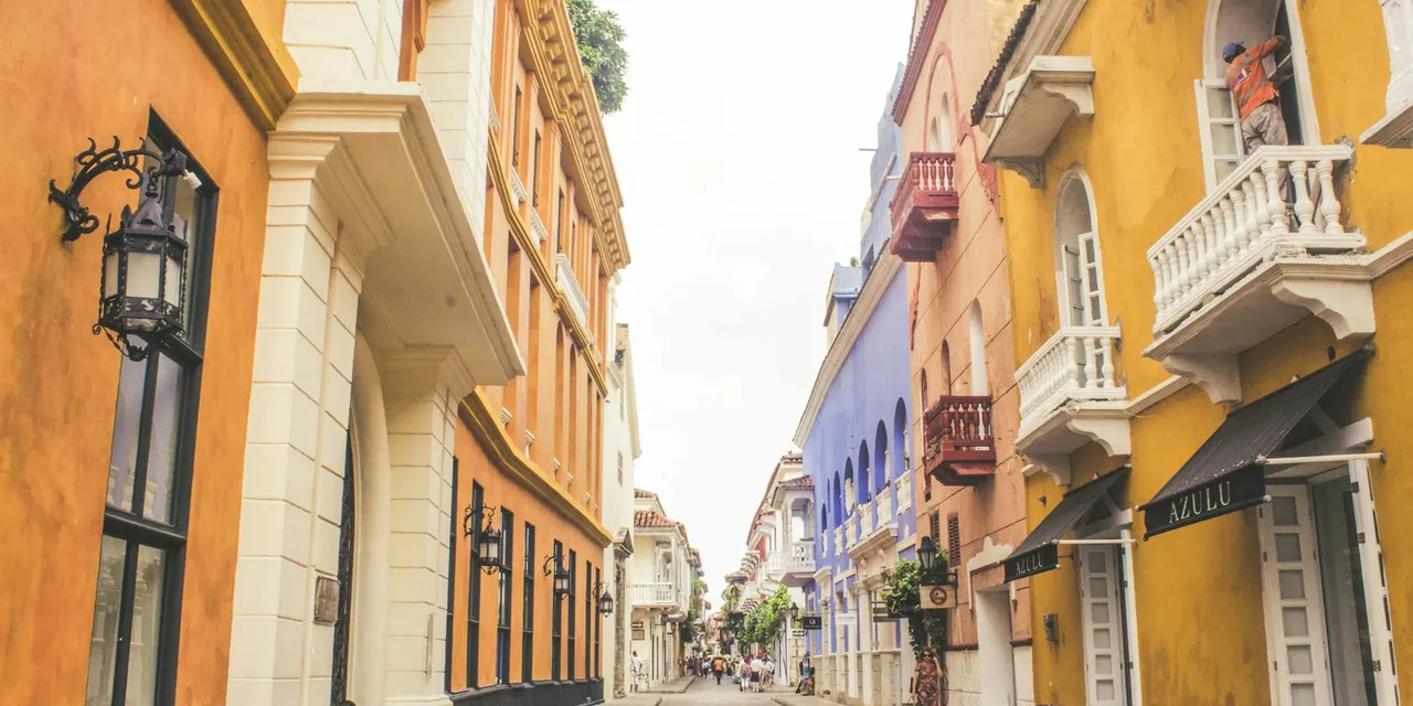 Vibrant colonial architecture on a historic street in Cartagena, Colombia.